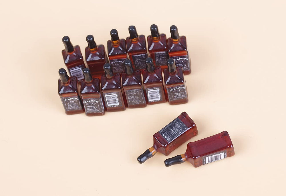GNYOHUA 40-piece set adds charm to 1:24 scale scenes.