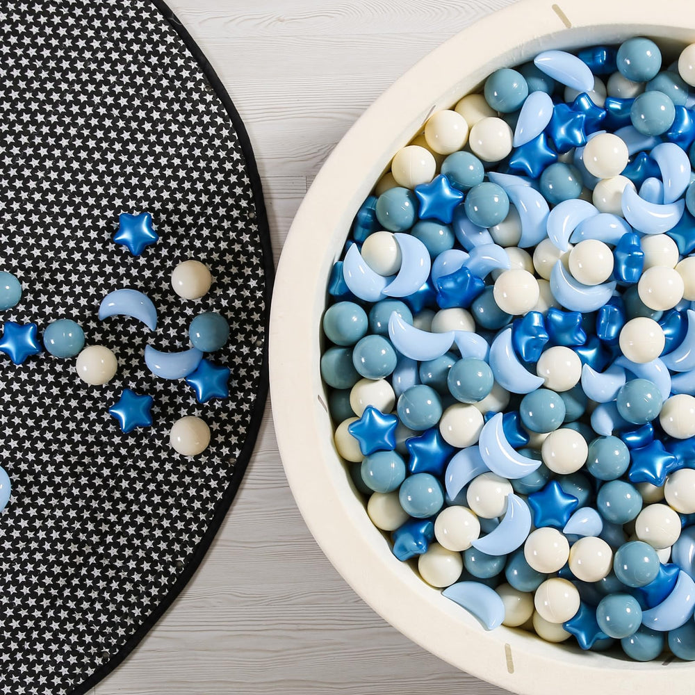 GOGOSO cream blue mix enhances photo-friendly play areas.
