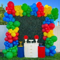 Govpy emerald green balloons brighten kids parties with playful charm