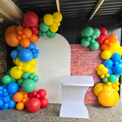 Govpy navy blue balloons create elegant contrast for festive events