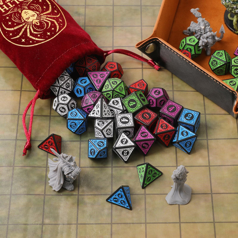 Grajar Werewolf Lord velvet bag provides color-coded storage for quick setup.