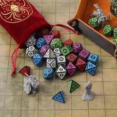 Grajar Werewolf Lord velvet bag provides color-coded storage for quick setup.