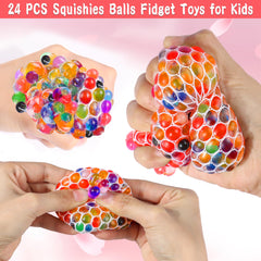 Grastfu transparent-gift-bags-pack enables simple packaging of cards and balls.