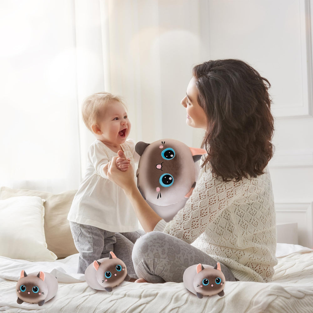 Gudisi 16-inch jumbo plush offers gentle touch during bedtime