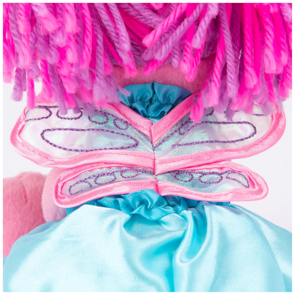 Embroidered facial details keep Abby Cadabby looking bright