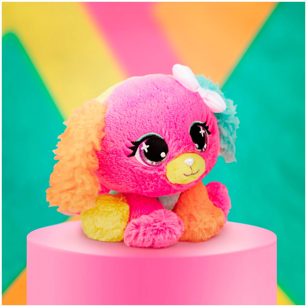 GUND Cyndi Pupowski dazzling eyes capture attention during storytelling moments.