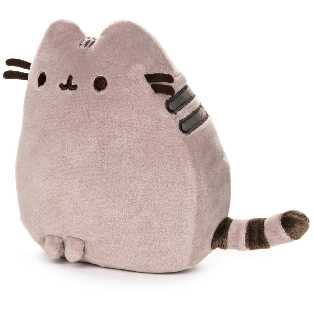 GUND Pusheen Squisheen smiling face detail highlighting cute, collectible vibes.