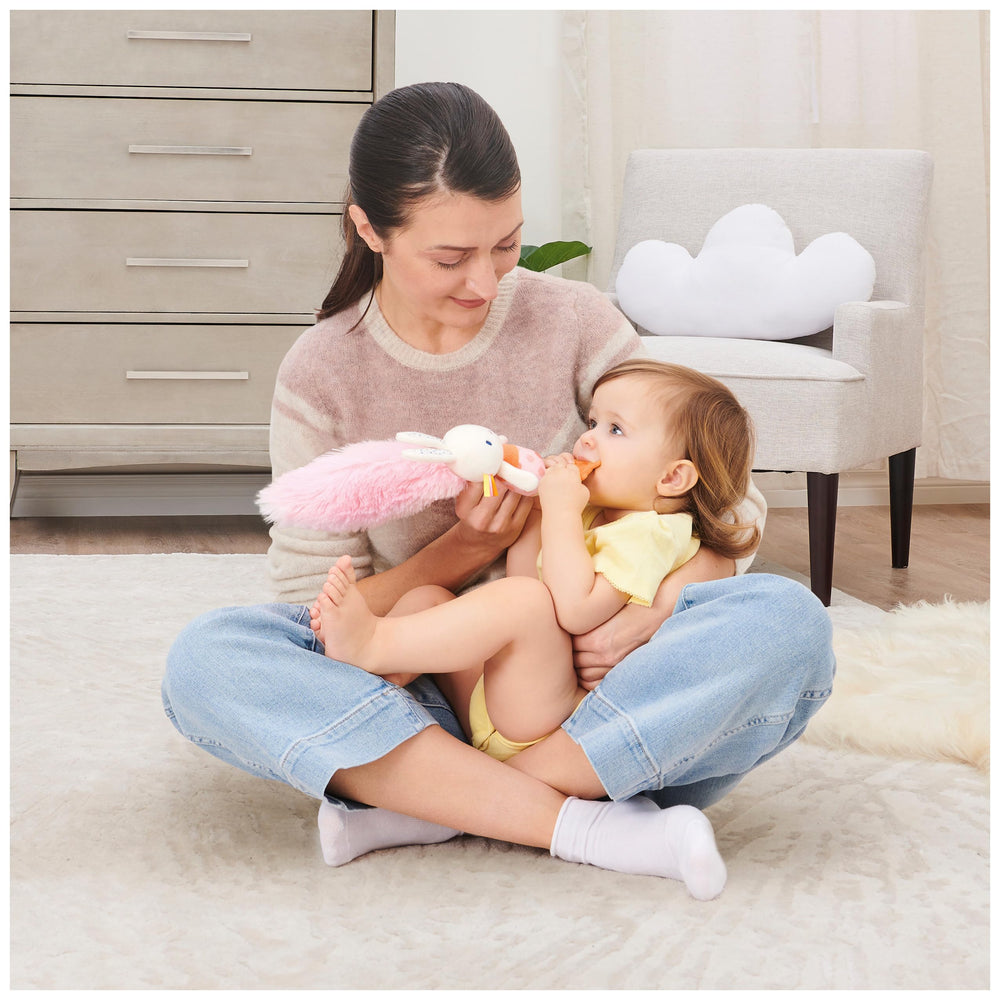 GUND Tinkle Crinkle bell-crinkle feature highlights sensory engagement for curious newborns.