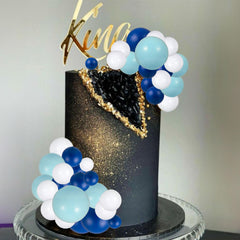 Gyufise dark blue ball toppers in 4cm provide dramatic dessert styling.