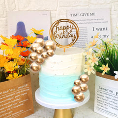 Includes 30 toppers across sizes 2.5 cm to 5 cm.