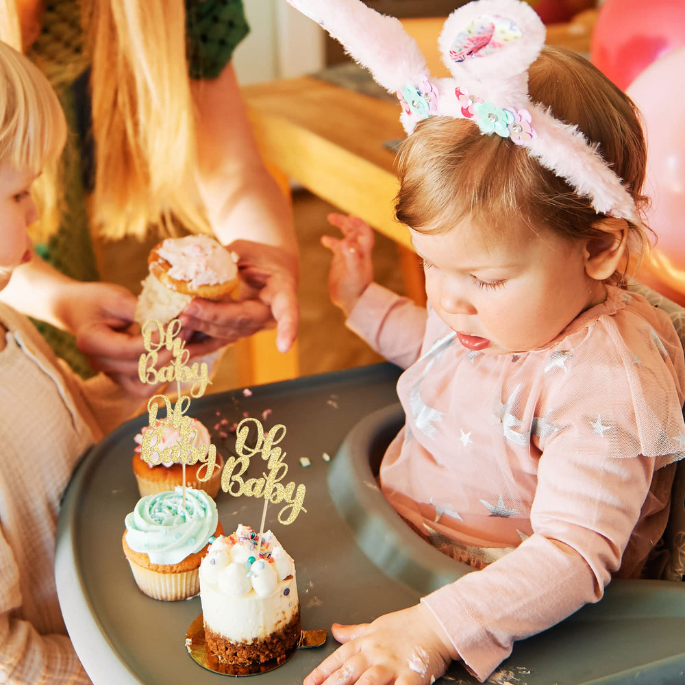 Gyufise decorative-only toppers indicate safe, decorative use on desserts.