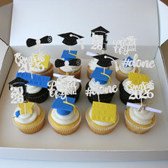 Gyufise graduation party decor adds cohesive theme without overpowering your treat.