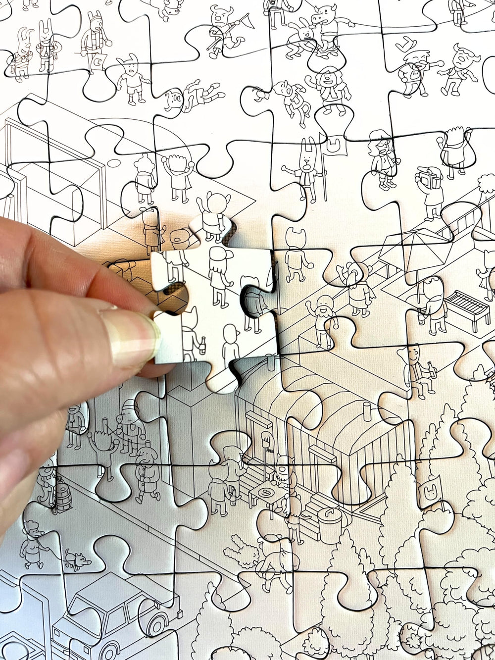 City map and bear storyline guide players through clues and discoveries