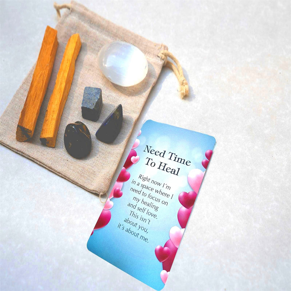 Han Yu Bowen Love Oracle Cards at-home-reading facilitates quiet, insightful moments
