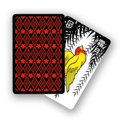 Hanafuda Hawaii Style XL user hand demonstrating easy handling during game.