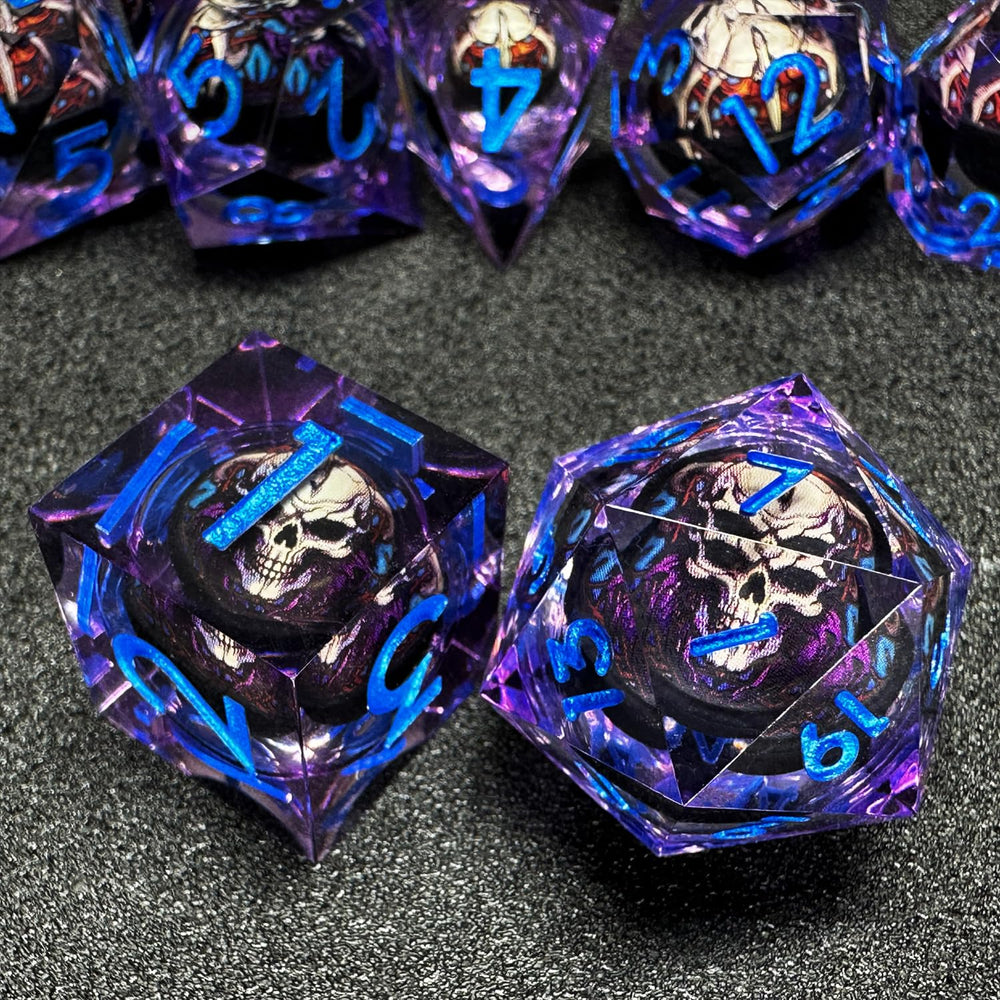 HAOMEJA skull D&D dice D6 bold silhouette for everyday RPG sessions.