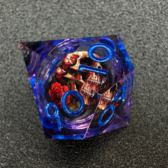 HAOMEJA Skull D&D dice set with D6 close-up evokes heroic moments.