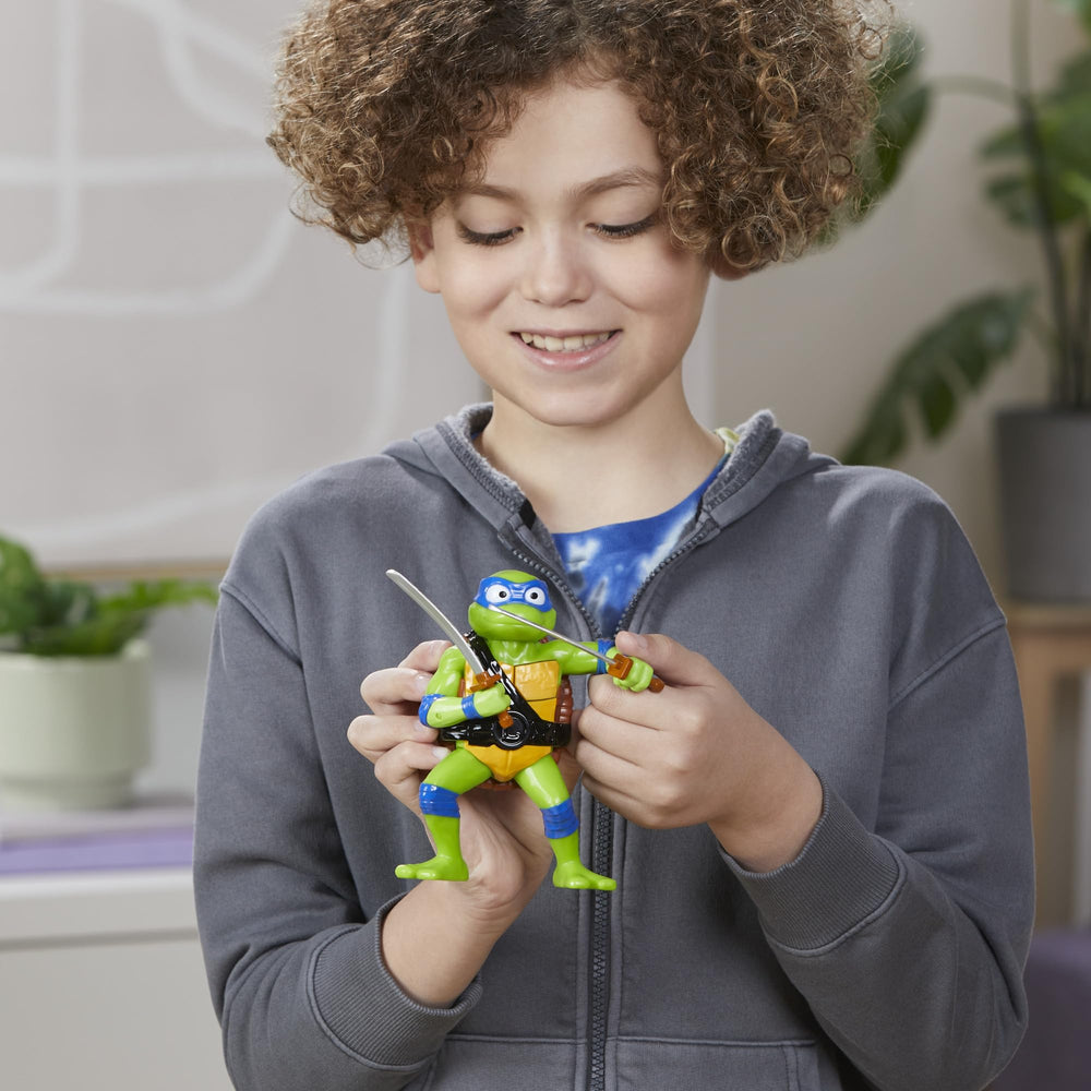 Hasbro Bop It Leonardo feet pull image for active motion play