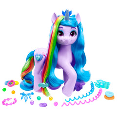 Hasbro My Little Pony Izzy Moonbow rainbow hair reveal for imaginative play