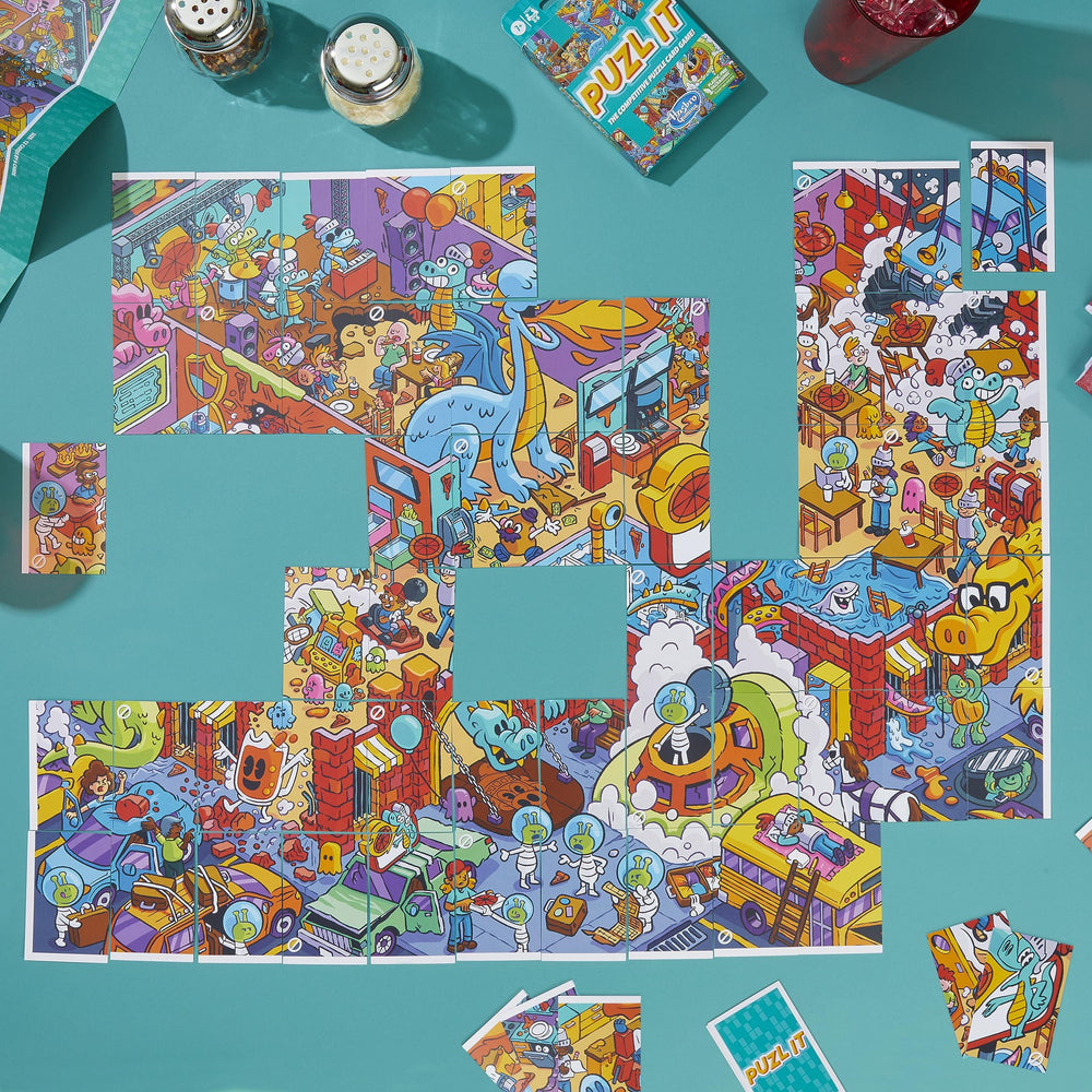 Hasbro Puzl It game: easy-to-teach snapshot for quick setup and family-friendly learning.