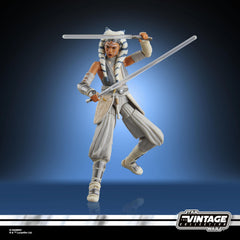 Hasbro STAR WARS Ahsoka Tano Peridea display-ready collectible for fans.