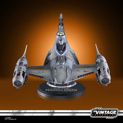 Flying stand to pose the starfighter in midair.