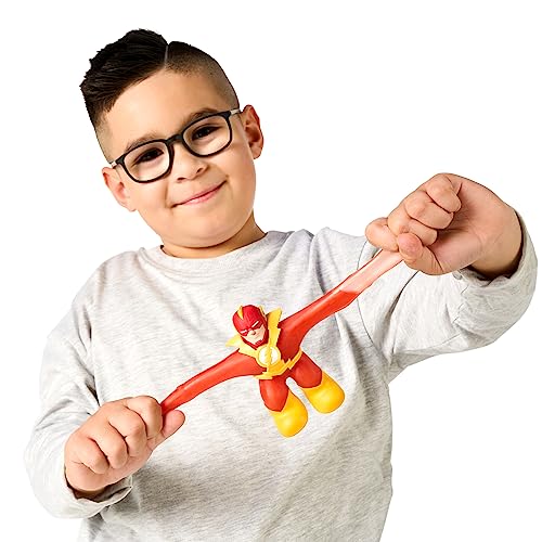 Gold Charge Flash returns to shape after play sessions, keeping the figure ready for new adventures.