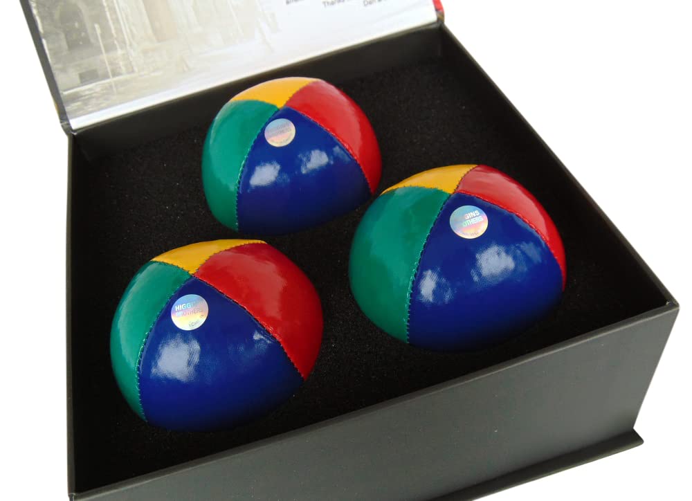2.5 inch diameter supports balanced throws and catches.