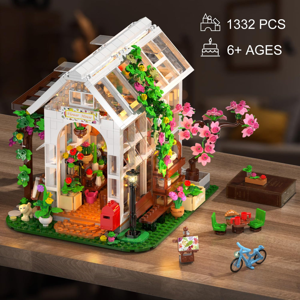 HOGOKIDS Flower House cat tower decor inspires imaginative play.