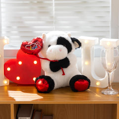 HollyHOME cow plush close-up, ultra-soft fabric and cuddly PP cotton for comfort.