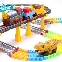 HOLYFUN train set bridge with lights enhances visual engagement