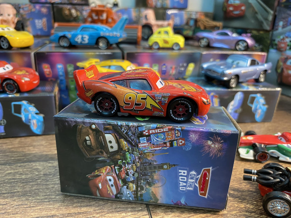 HOMETEAM SP die-cast racer 1:55 movie-inspired design sparks imagination