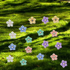 HOMICO 100-piece set of bright miniature flowers for crafts.