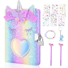 Homicozy unicorn diary cover with glitter and holographic accents inspires imaginative play.