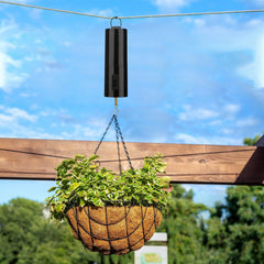 Honoson garden decor setup highlighting durable plastic construction