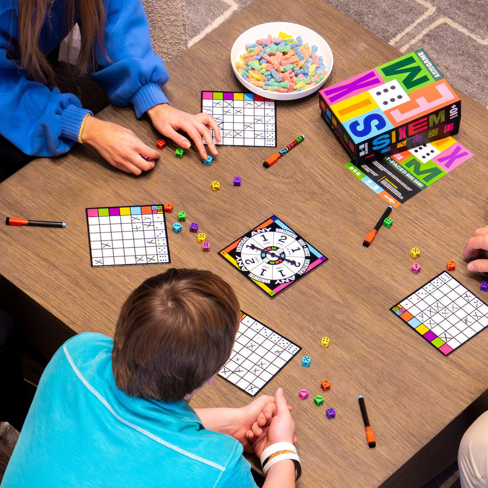 Hootenanny Games Sixem dice rolling fast for rapid rounds
