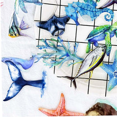 Hopetl jellyfish sticker adds ocean charm to laptops and journals