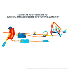 Hot Wheels BHT77 pack front view highlights compact racing set.