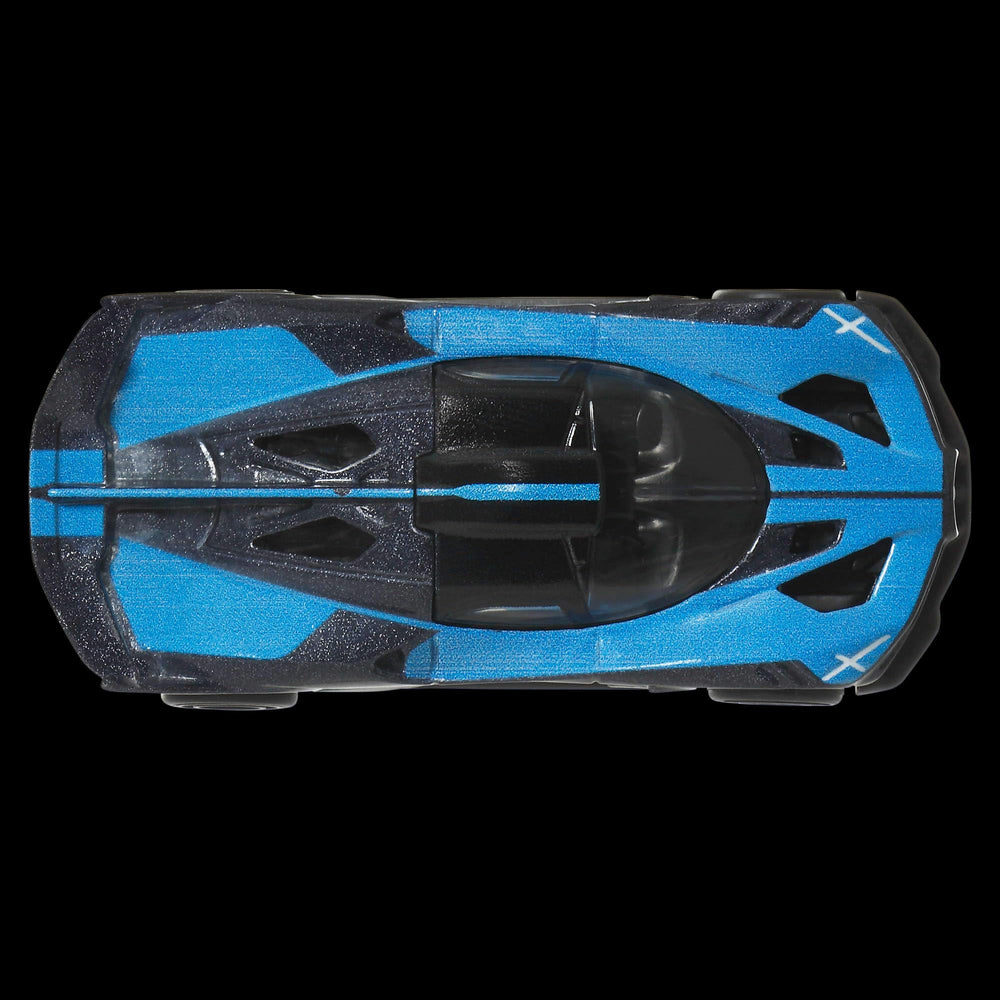 Hot Wheels Bolide Eurospeed real riders tires enable authentic handling visuals.