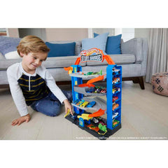 Hot Wheels City Stunt Garage shows four levels for dynamic play and storytelling.