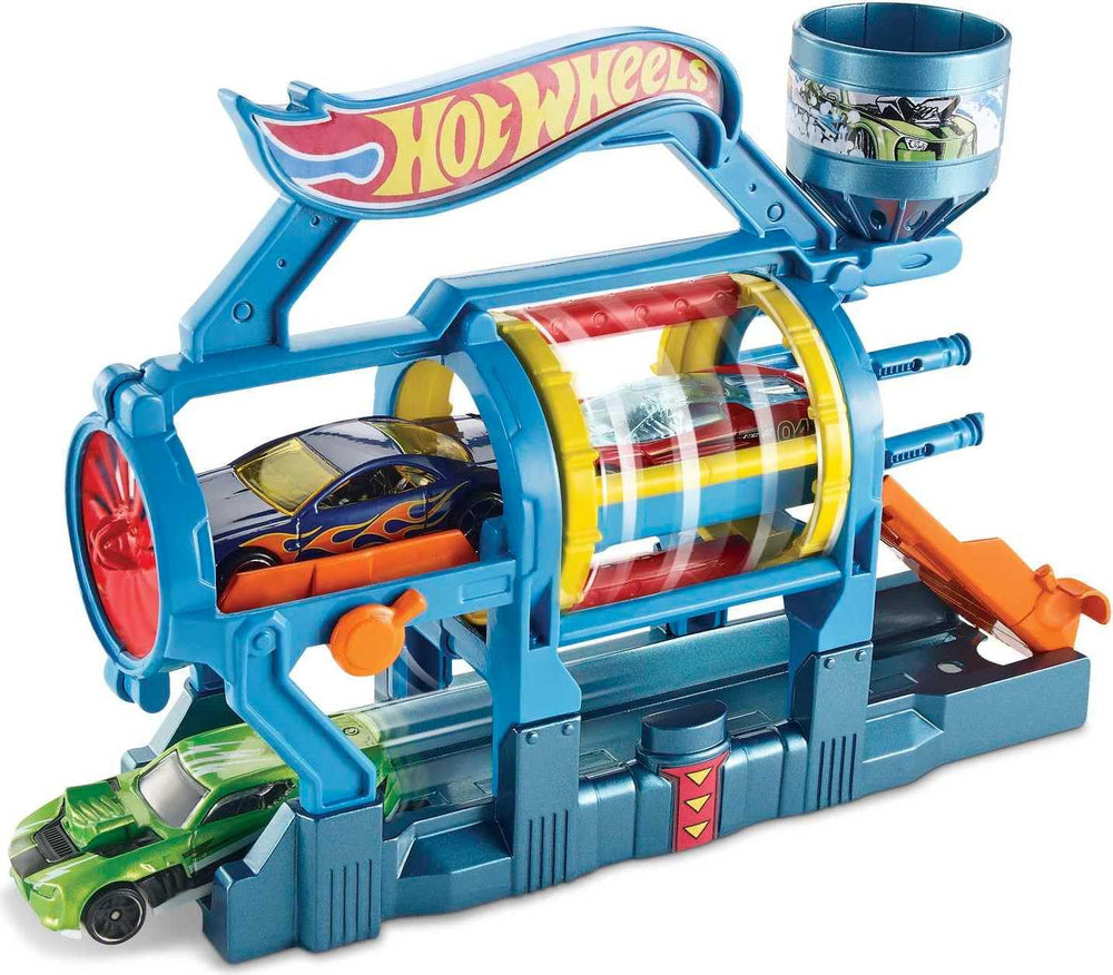 Hot Wheels Connectable Track System expands play with bigger action highways