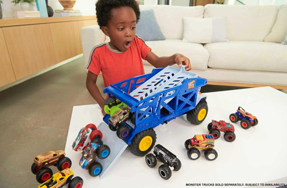 Hot Wheels Monster Mover Rhino side view highlights rolling wheels for action