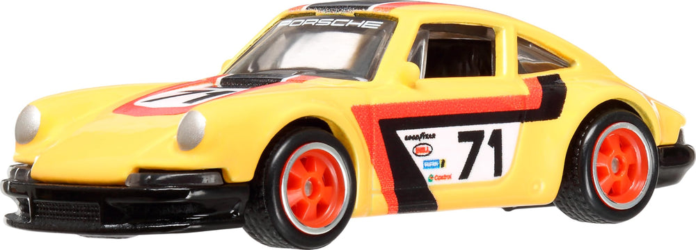 Hot Wheels Porsche 911 1971 front view with Real Riders for authentic display.