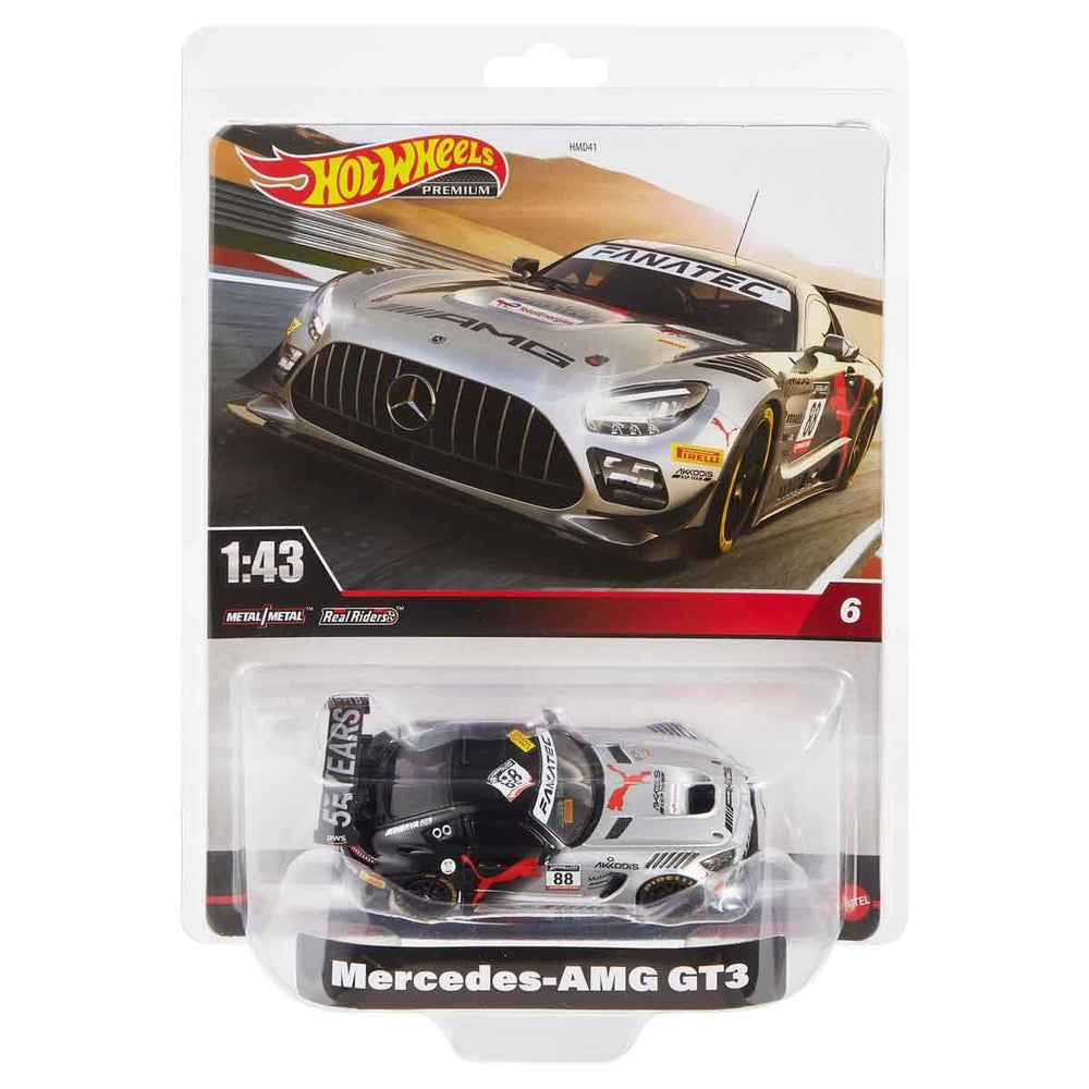 Hot Wheels Real Riders Mercedes-AMG GT3 1:43 diorama-ready display shot.