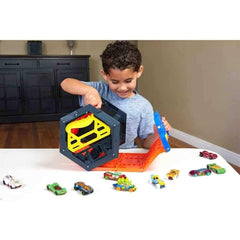 Hot Wheels Roll Out Raceway connectors for expanding to additional sets