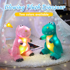 Houwsbaby curved tail and big eyes add playful realism to the plush.