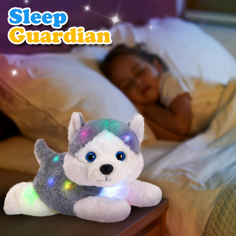 Houwsbaby husky plush close-up shows safe materials