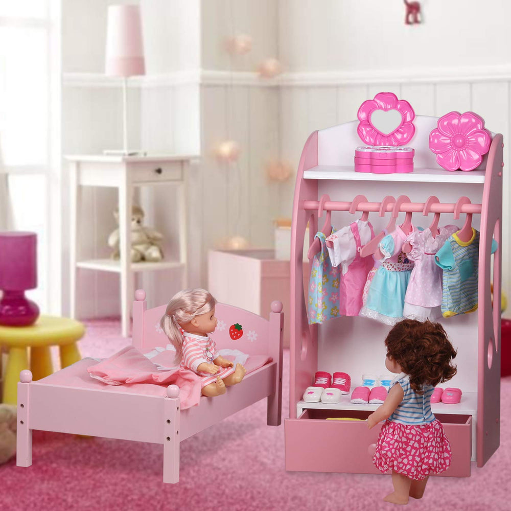 Huang Cheng Toys doll mirror for styling and outfit checks