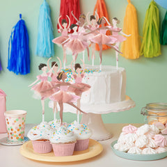 Humyoun dessert decorations suit ice cream, fruit, cookies.