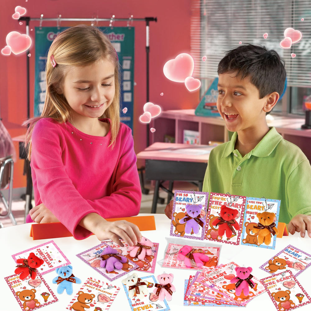 Huyamap bear-themed valentines favors for boys and girls